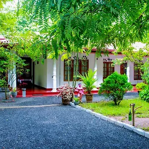  Homestay Thathsara