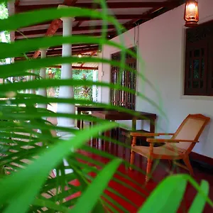  Accommodatie bij particulieren Lahiru